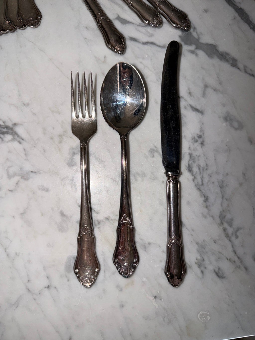 Silver plated cutlery set