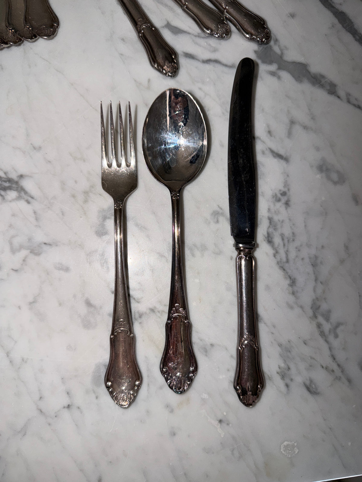 Silver plated cutlery set