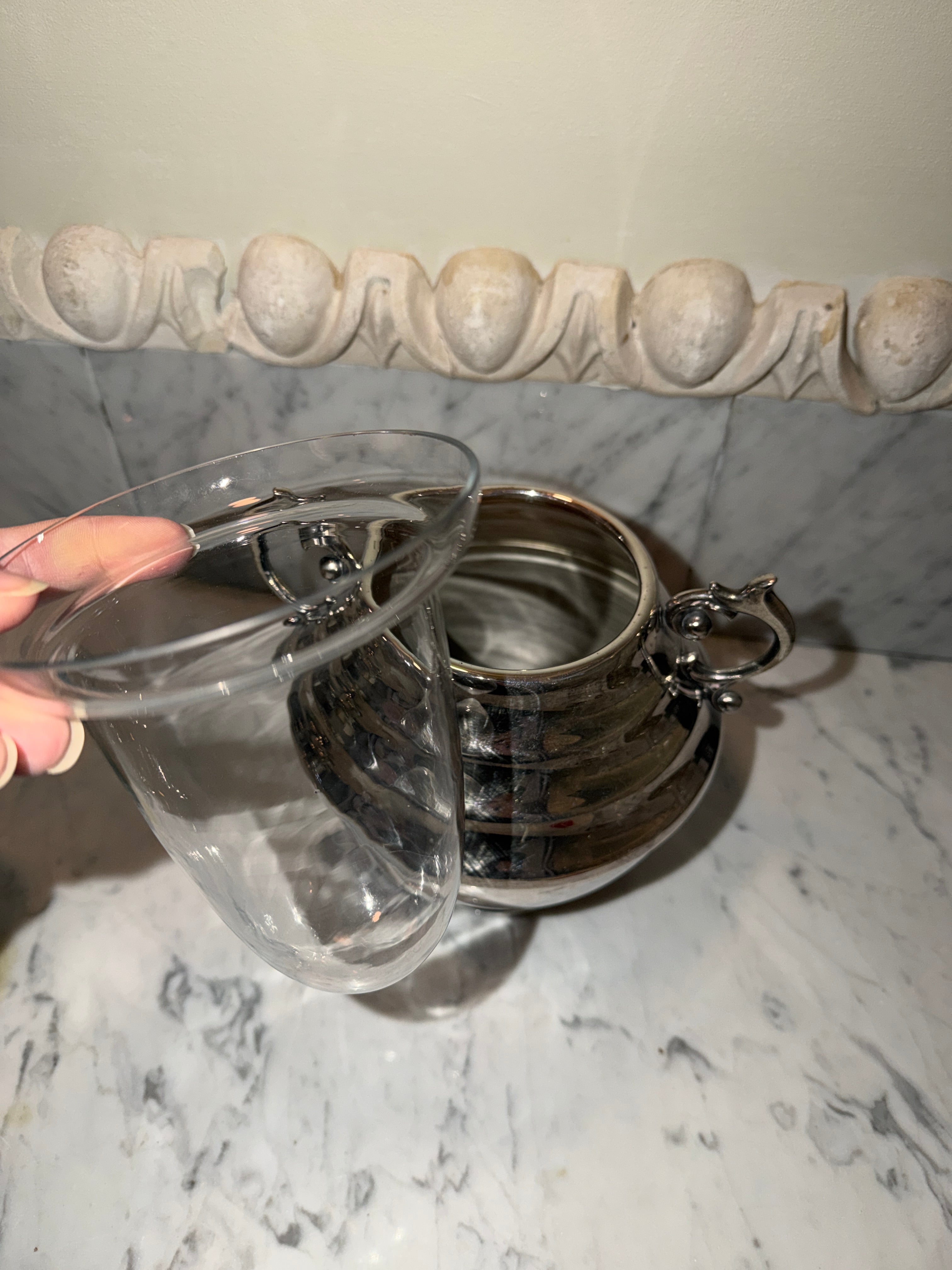 Art deco vase in new silver and glass